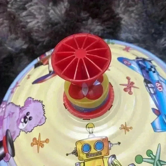 Vintage Large Metal Tin Toy  Spinning Top Toy - Picture 13 of 17